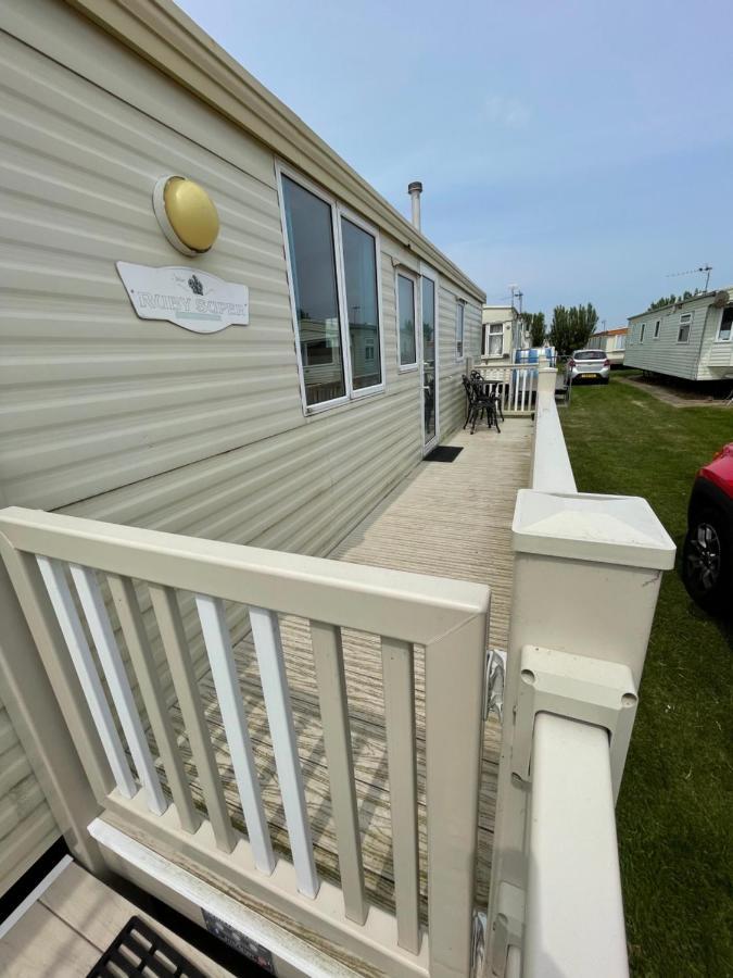 Tessas Caravan Breaks 3 Hotel Chapel Saint Leonards Bagian luar foto